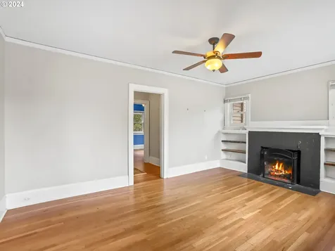 8704 N Portsmouth Avenue Portland OR 97203