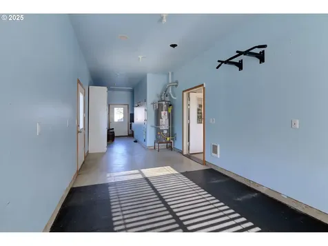 1724 SE 10th Avenue Canby OR 97013