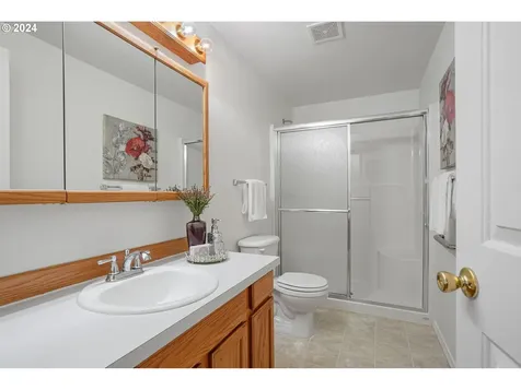 2367 Boston Street Se Albany OR 97322