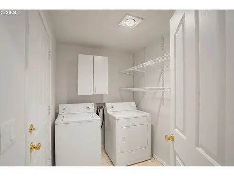 2367 Boston Street Se Albany OR 97322