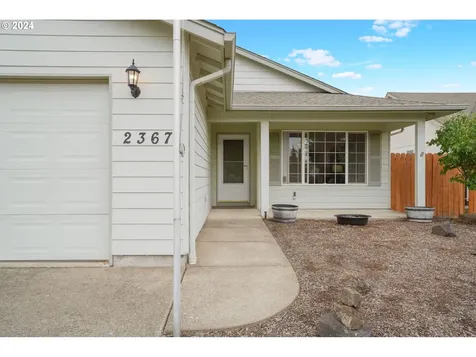 2367 Boston Street Se Albany OR 97322