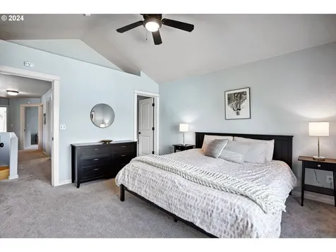8839 N Burrage Avenue Portland OR 97217