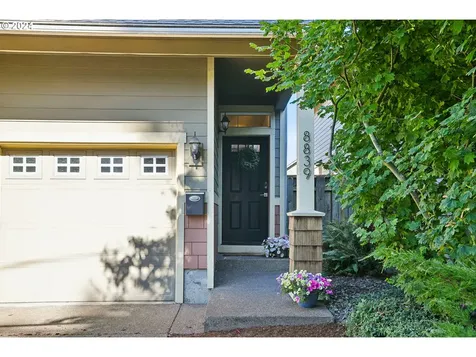 8839 N Burrage Avenue Portland OR 97217