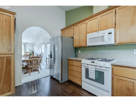 3345 Twin Elms Drive Eugene OR 97408