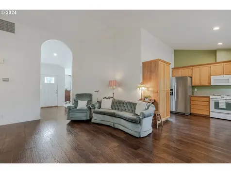 3345 Twin Elms Drive Eugene OR 97408