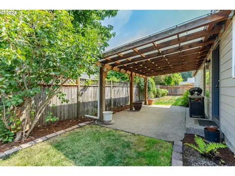 3345 Twin Elms Drive Eugene OR 97408
