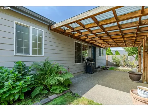 3345 Twin Elms Drive Eugene OR 97408