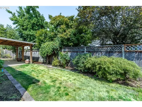 3345 Twin Elms Drive Eugene OR 97408
