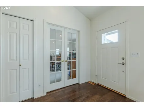 3345 Twin Elms Drive Eugene OR 97408