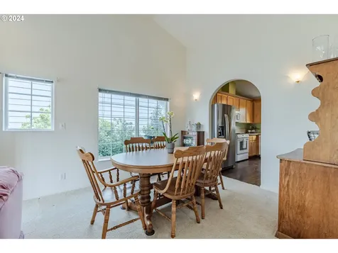 3345 Twin Elms Drive Eugene OR 97408