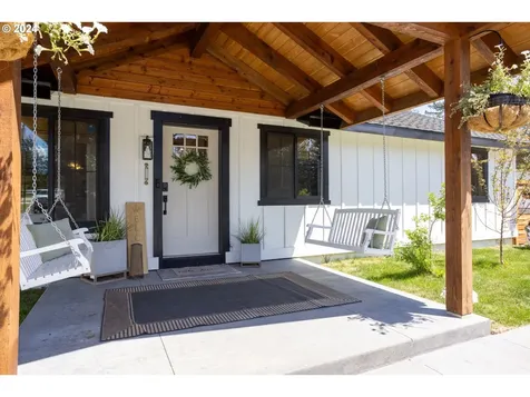 52136 Dorrance Meadow Road La Pine OR 97739