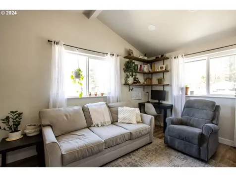 52136 Dorrance Meadow Road La Pine OR 97739