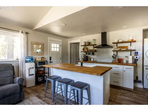 52136 Dorrance Meadow Road La Pine OR 97739