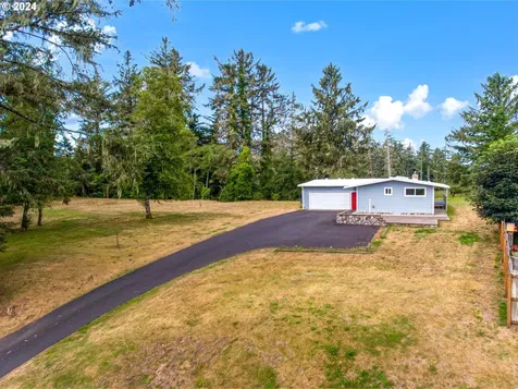 89300 Dellmoor Loop Warrenton OR 97146