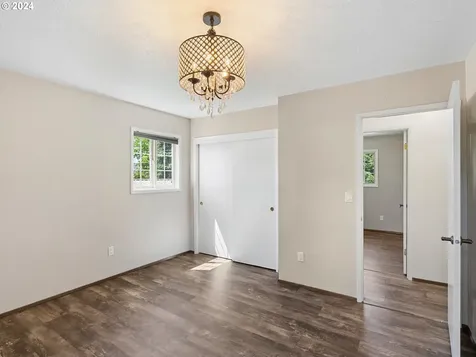 6936 Se 47th Avenue Portland OR 97206