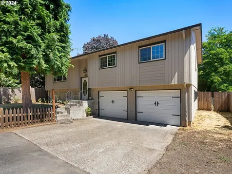 6936 Se 47th Avenue Portland OR 97206