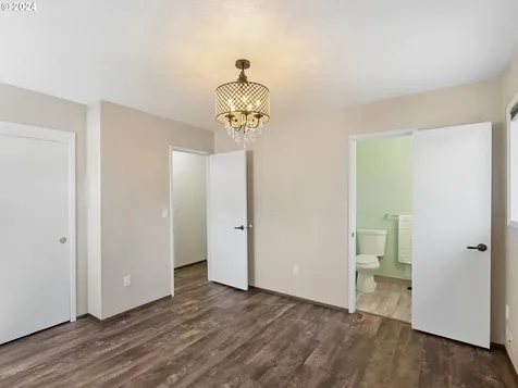 6936 Se 47th Avenue Portland OR 97206