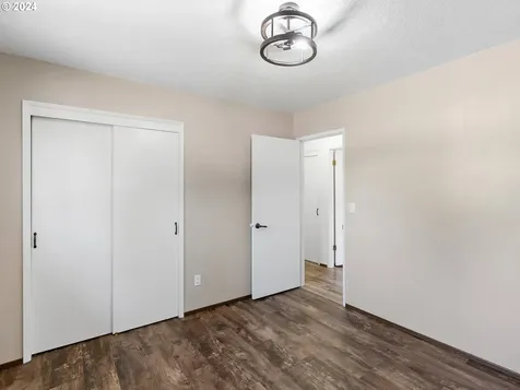 6936 Se 47th Avenue Portland OR 97206
