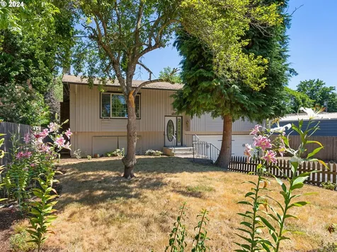 6936 Se 47th Avenue Portland OR 97206