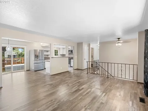 6936 Se 47th Avenue Portland OR 97206