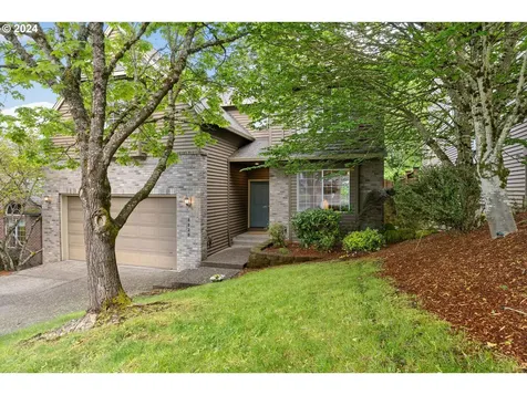 8828 Sw 49th Avenue Portland OR 97219