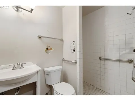 1495 NW 136th Avenue Portland OR 97229
