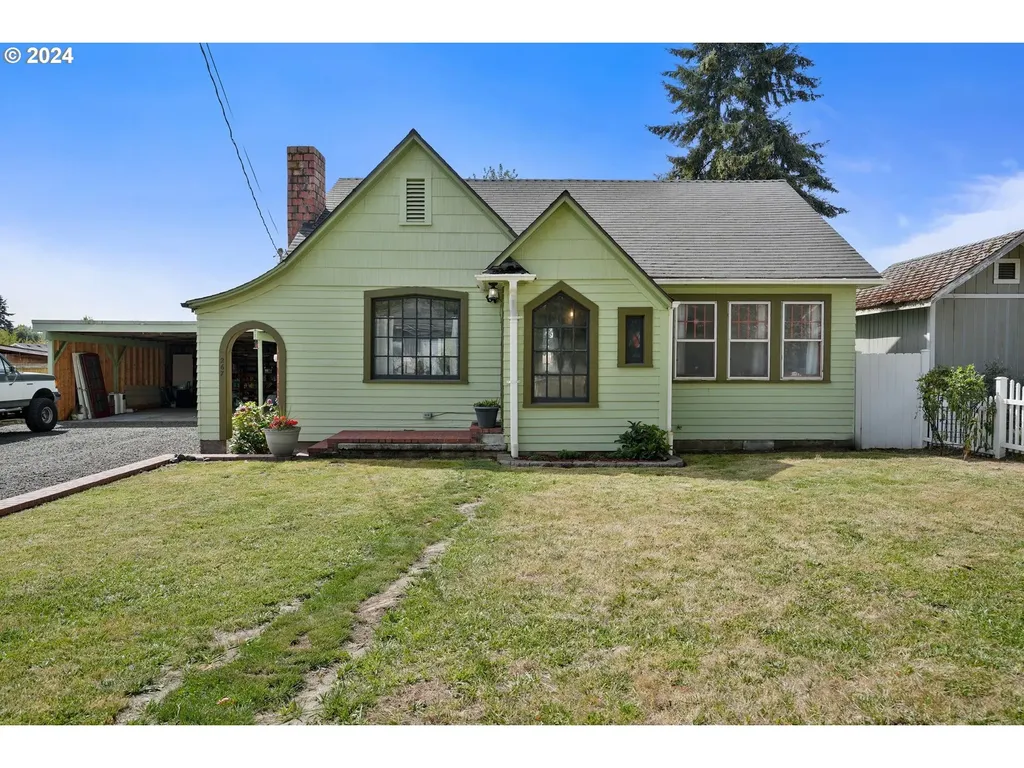 267 Gwinn Street W Monmouth OR 97361