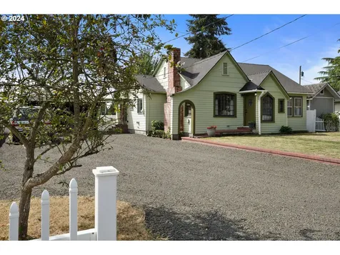 267 Gwinn Street W Monmouth OR 97361