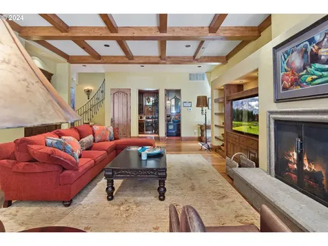 10701 Nw Saltzman Road Portland OR 97229