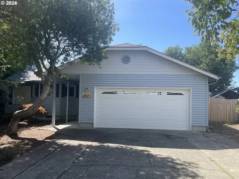 1940 23rd Street Florence OR 97439