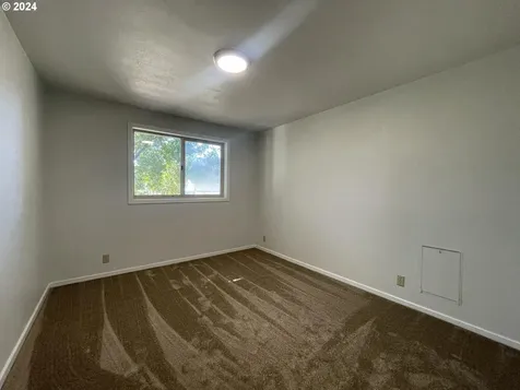 1940 23rd Street Florence OR 97439