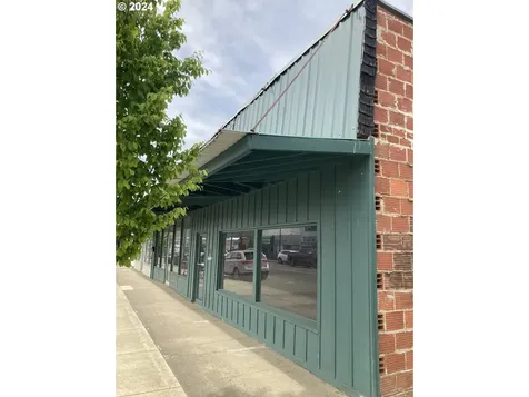 111 W Central Avenue Sutherlin OR 97479