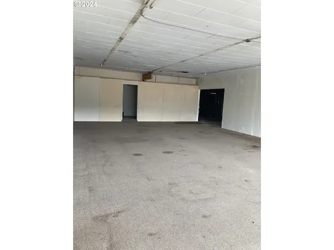 111 W Central Avenue Sutherlin OR 97479