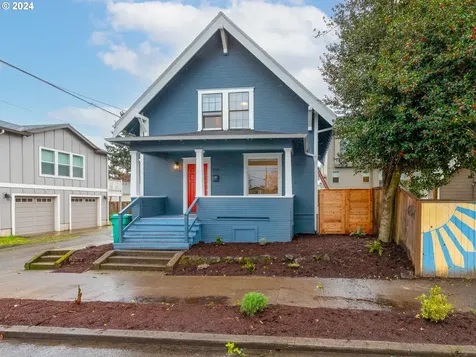526 N Skidmore Street Portland OR 97217