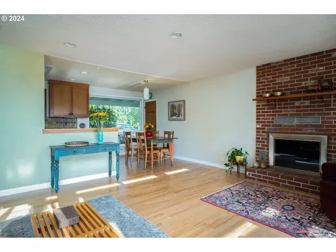 8515 Sw 61st Avenue Portland OR 97219