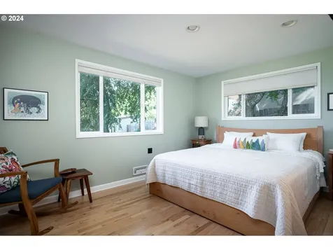 8515 Sw 61st Avenue Portland OR 97219