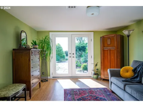 8515 Sw 61st Avenue Portland OR 97219