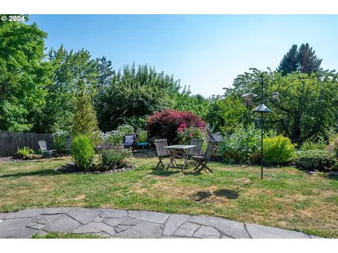 8515 Sw 61st Avenue Portland OR 97219