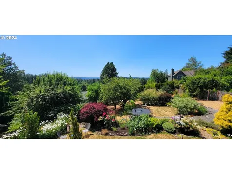 8515 Sw 61st Avenue Portland OR 97219