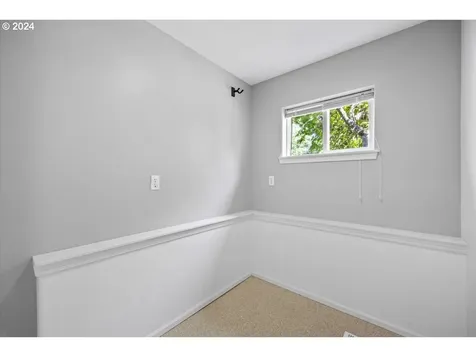 694 Moorea Drive Roseburg OR 97471