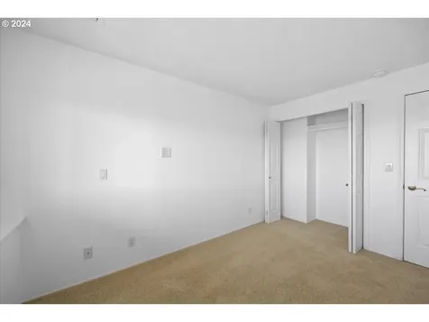 694 Moorea Drive Roseburg OR 97471