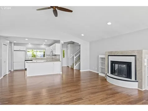 694 Moorea Drive Roseburg OR 97471