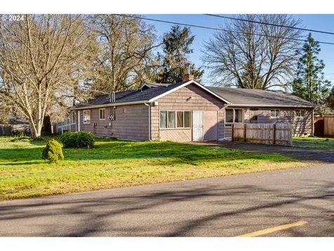 24983 Mccutcheon Avenue Veneta OR 97487