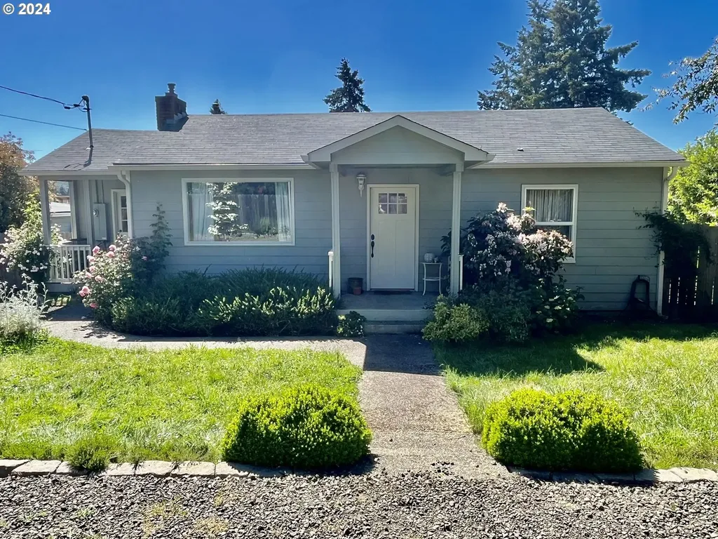 430 W Cochrane Court Roseburg OR 97471