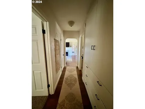 430 W Cochrane Court Roseburg OR 97471