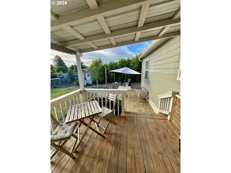 430 W Cochrane Court Roseburg OR 97471