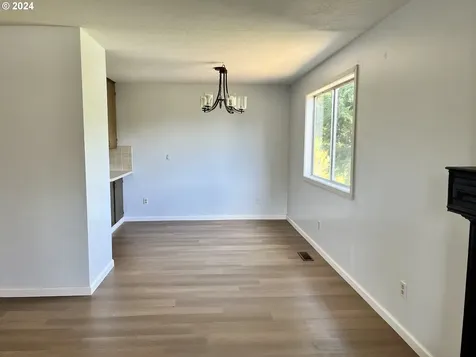 7435 Sw Cherry Drive Portland OR 97223