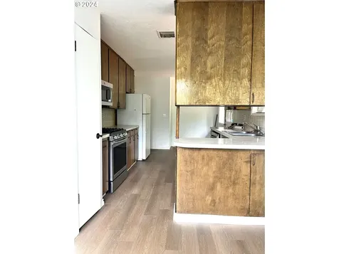 7435 Sw Cherry Drive Portland OR 97223