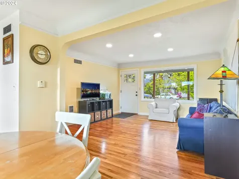 18620 Sw Aloha Court Beaverton OR 97003