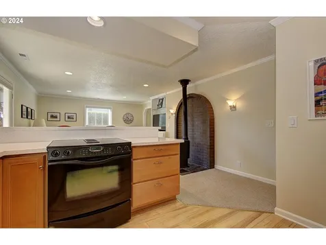1214 Nw Lakeview Road Vancouver WA 98665